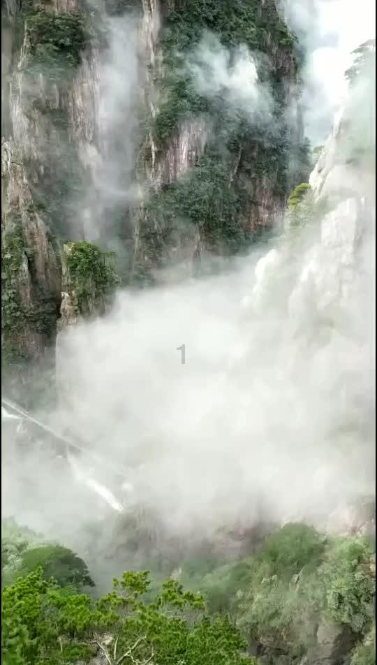 火遍烘焙圈的面包方子，值得收藏，松软如海绵，太好吃了游戏画面